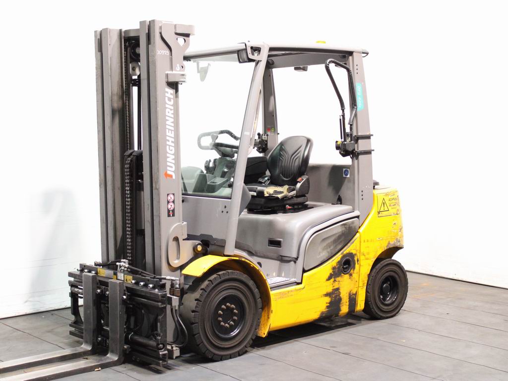 Jungheinrich DFG 425s G 120-500 DZ Dieselstapler www.richter-gabelstapler.de