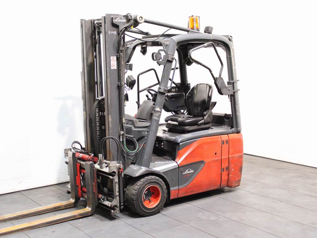 Linde E 18-02 386 Elektryczny 3-kolowy www.richter-gabelstapler.de Linde E 18-02 386 Elektryczny 3-kolowy www.richter-gabelstapler.de