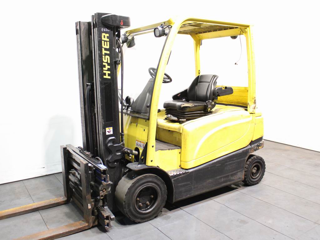 Hyster J 2.5 XN Elektro 4 Rad-Stapler www.richter-gabelstapler.de