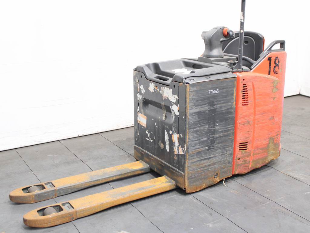 Linde T 20 SP  131 Paleciaki elektryczne (bez masztu) www.richter-gabelstapler.de