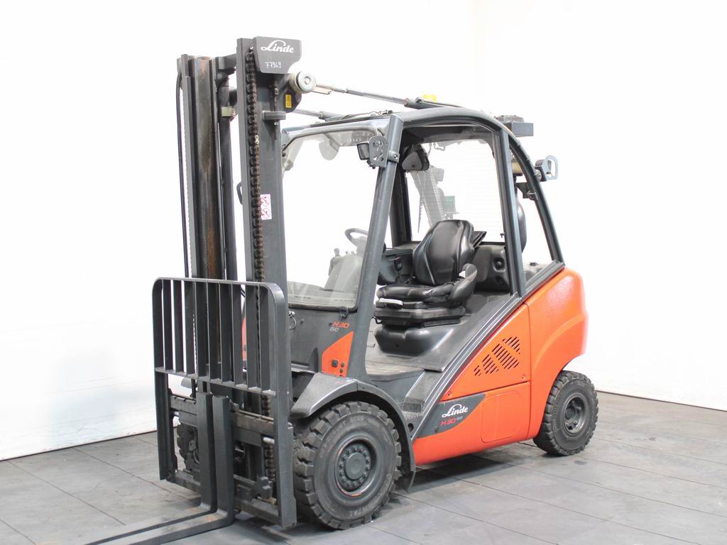 Linde H 30 D-02  393 Dieselstapler www.richter-gabelstapler.de