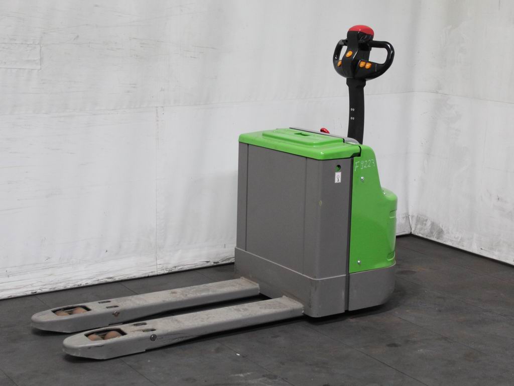 Heli CBD 20-150GJH Niederhubwagen www.richter-gabelstapler.de