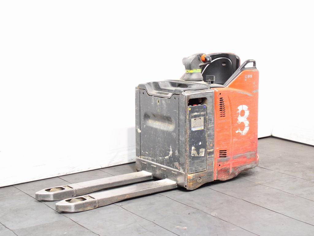 Linde T 20 SP  131 Transpalette de faible hauteur www.richter-gabelstapler.de