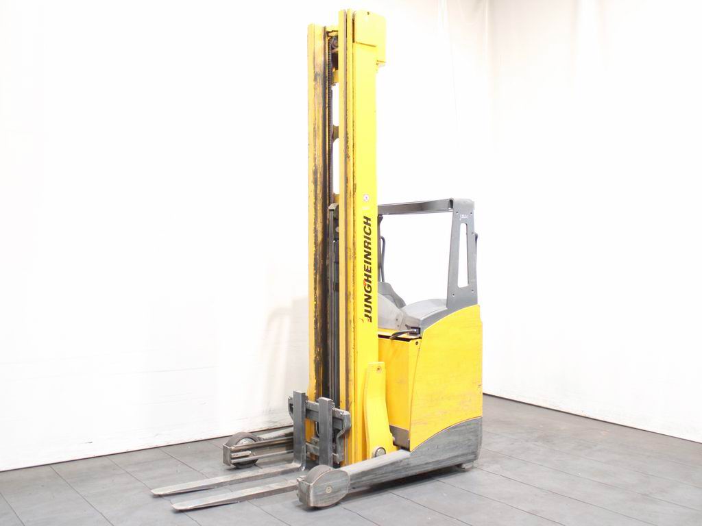 Jungheinrich ETV 214 GE120-902DZ Retr�ctiles www.richter-gabelstapler.de
