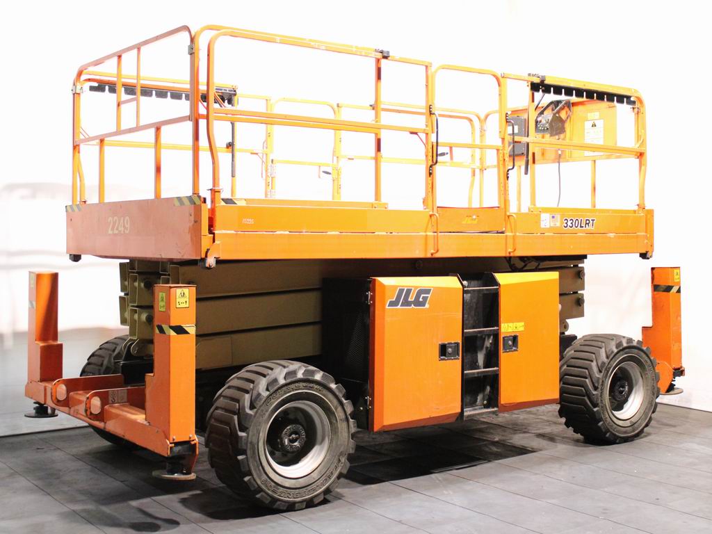 JLG 330 LRT Scherenarbeitsbühne www.richter-gabelstapler.de JLG 330 LRT Scherenarbeitsbühne www.richter-gabelstapler.de