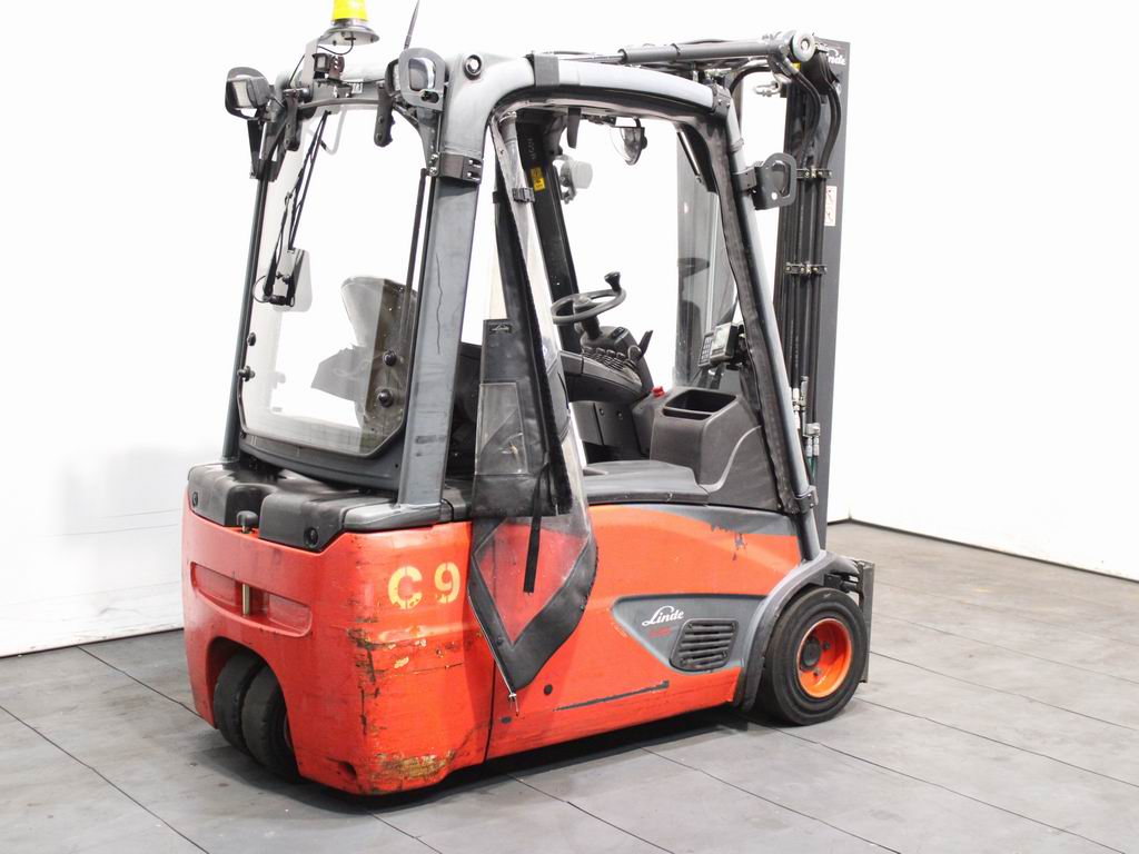 Linde E 20 L-02 386 Elektro 3 Rad-Stapler www.richter-gabelstapler.de Linde E 20 L-02 386 Elektro 3 Rad-Stapler www.richter-gabelstapler.de