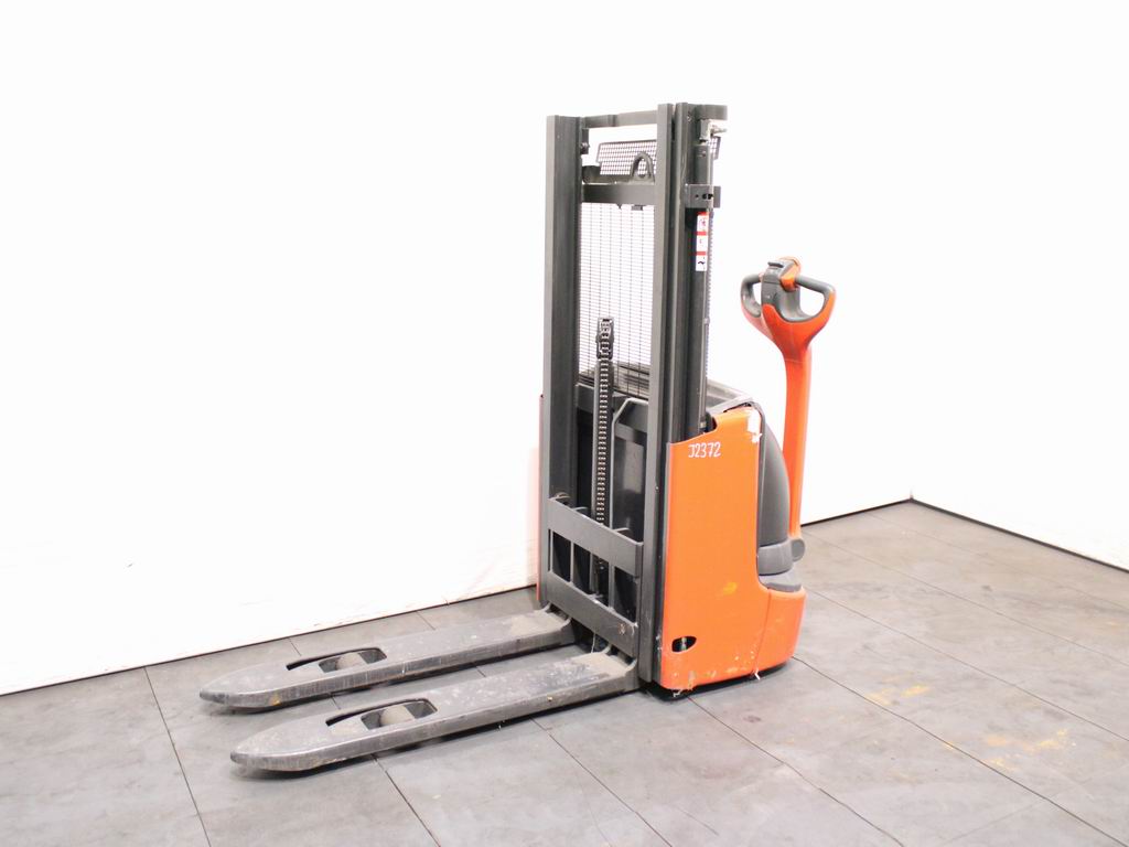 Linde L 10  1172 Hochhubwagen www.richter-gabelstapler.de