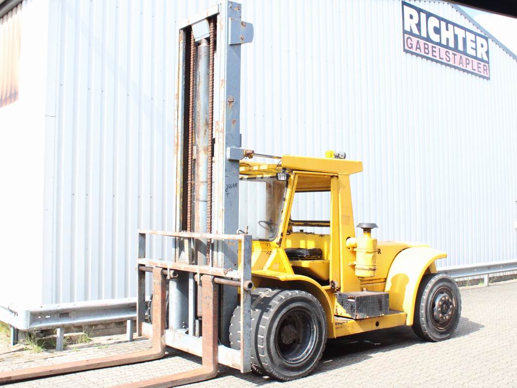 Hyster H 250 E Dieselstapler www.richter-gabelstapler.de