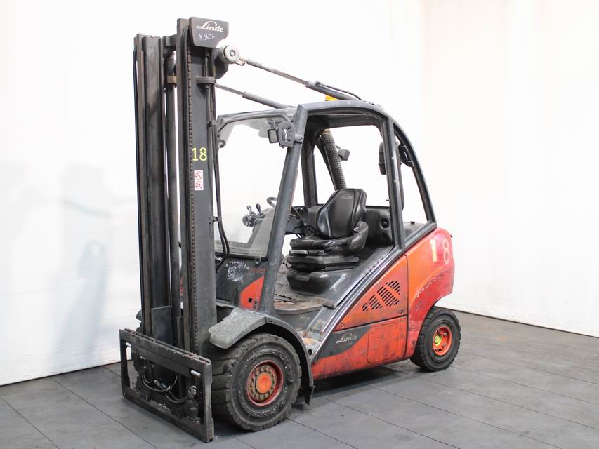 Linde H 30 D-02  393 Dieselstapler www.richter-gabelstapler.de