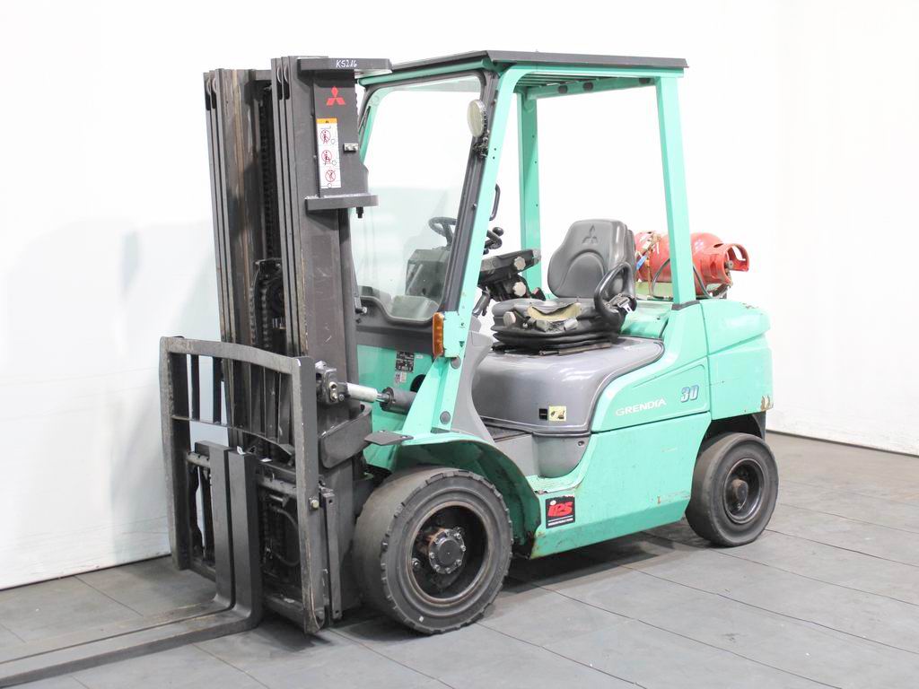 Mitsubishi FG 30 NT Treibgasstapler www.richter-gabelstapler.de