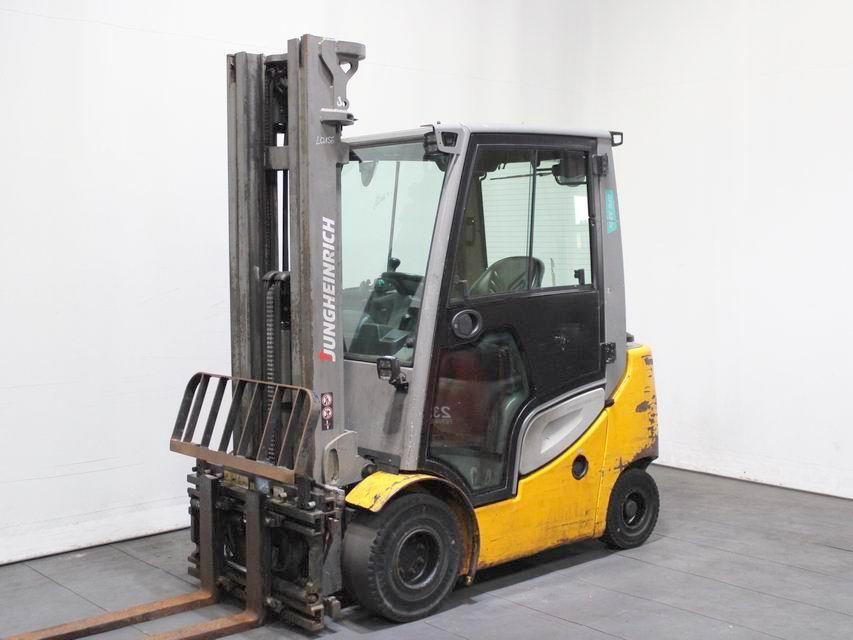 Jungheinrich DFG 320s  G110-550DZ Diesel Forklift www.richter-gabelstapler.de