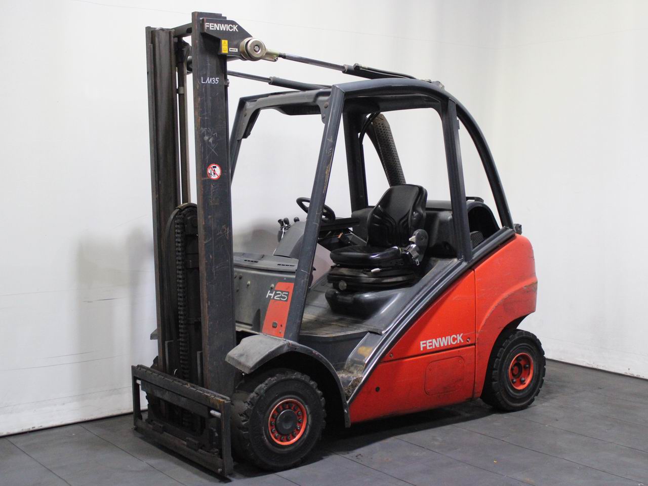 Linde H 25 T  392 GLP www.richter-gabelstapler.de