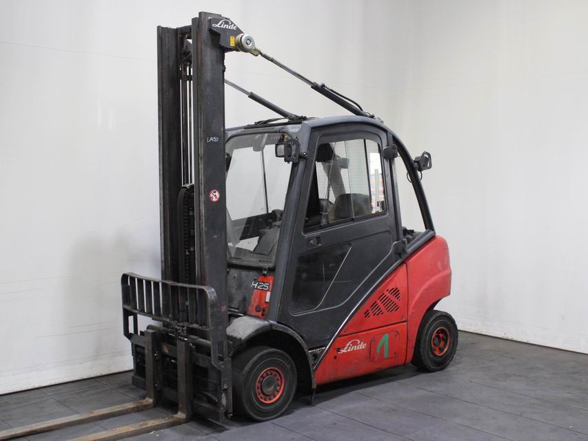 Linde H 25 D-01  392 Dieselstapler www.richter-gabelstapler.de