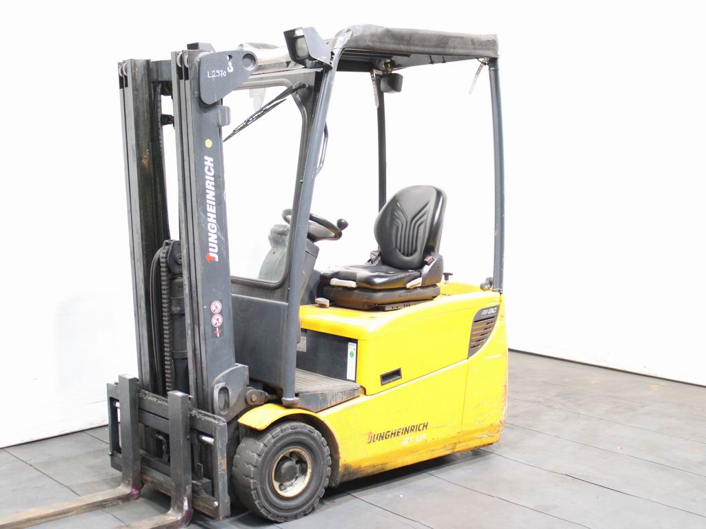 Jungheinrich EFG 115  GE115-435DZ El�ctrica de 3 ruedas www.richter-gabelstapler.de