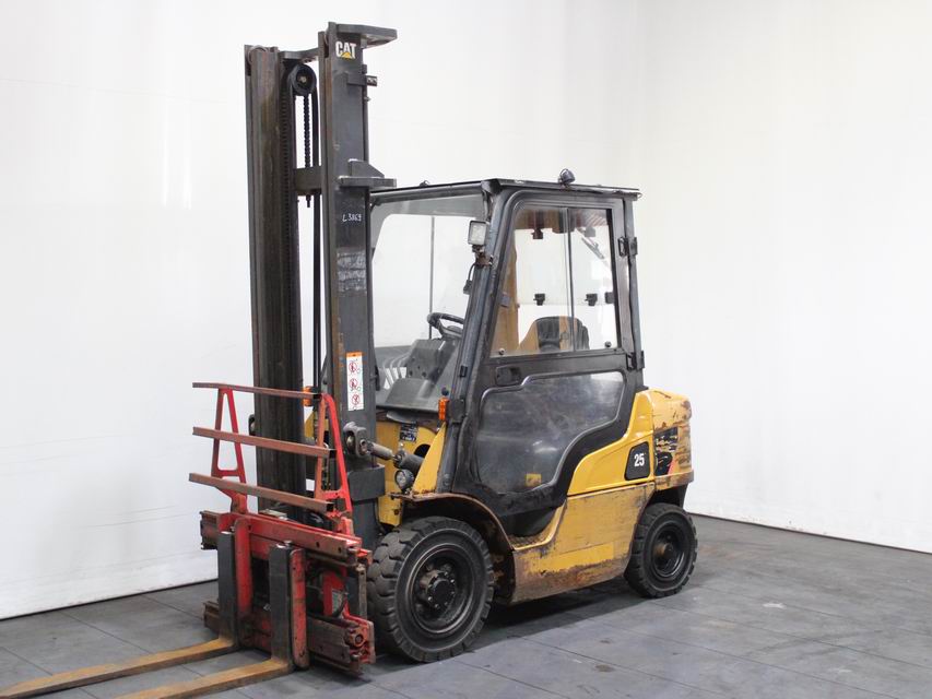 Caterpillar DP 25 NT Diesel Forklift www.richter-gabelstapler.de