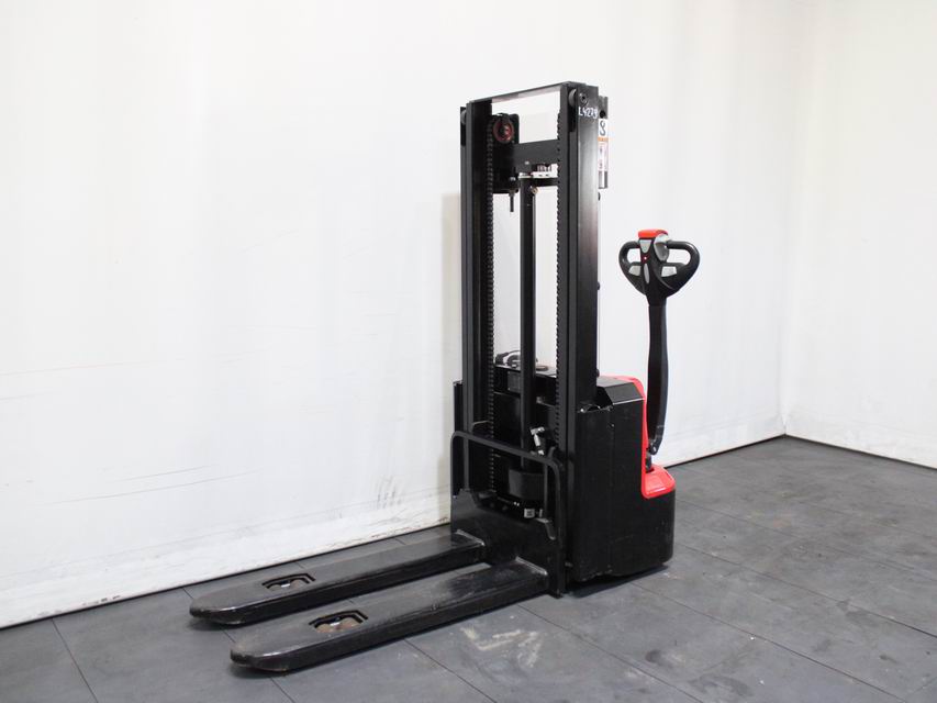 Hangcha CDD10-AMC1-L High Lift stacker www.richter-gabelstapler.de