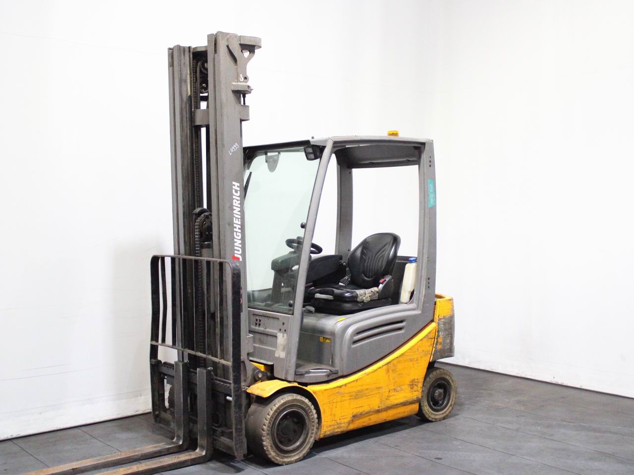 Jungheinrich EFG 316k  GE90-600DZ Elektro 4 Rad-Stapler www.richter-gabelstapler.de