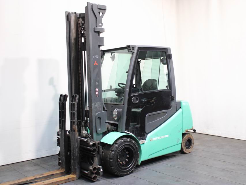 Mitsubishi FB 45 2   2SP450 Elektro 4 Rad-Stapler www.richter-gabelstapler.de