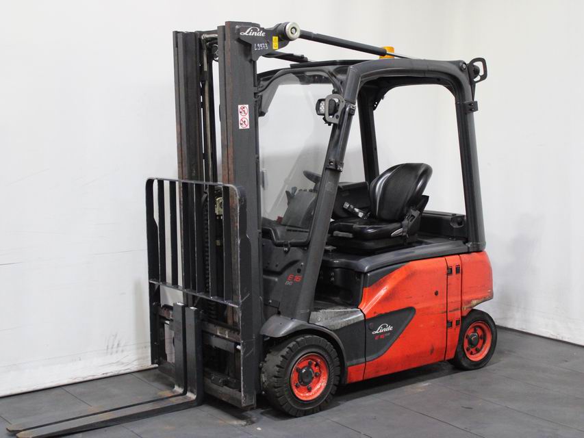 Linde E 16 P-02  386 Elektro 4 Rad-Stapler www.richter-gabelstapler.de