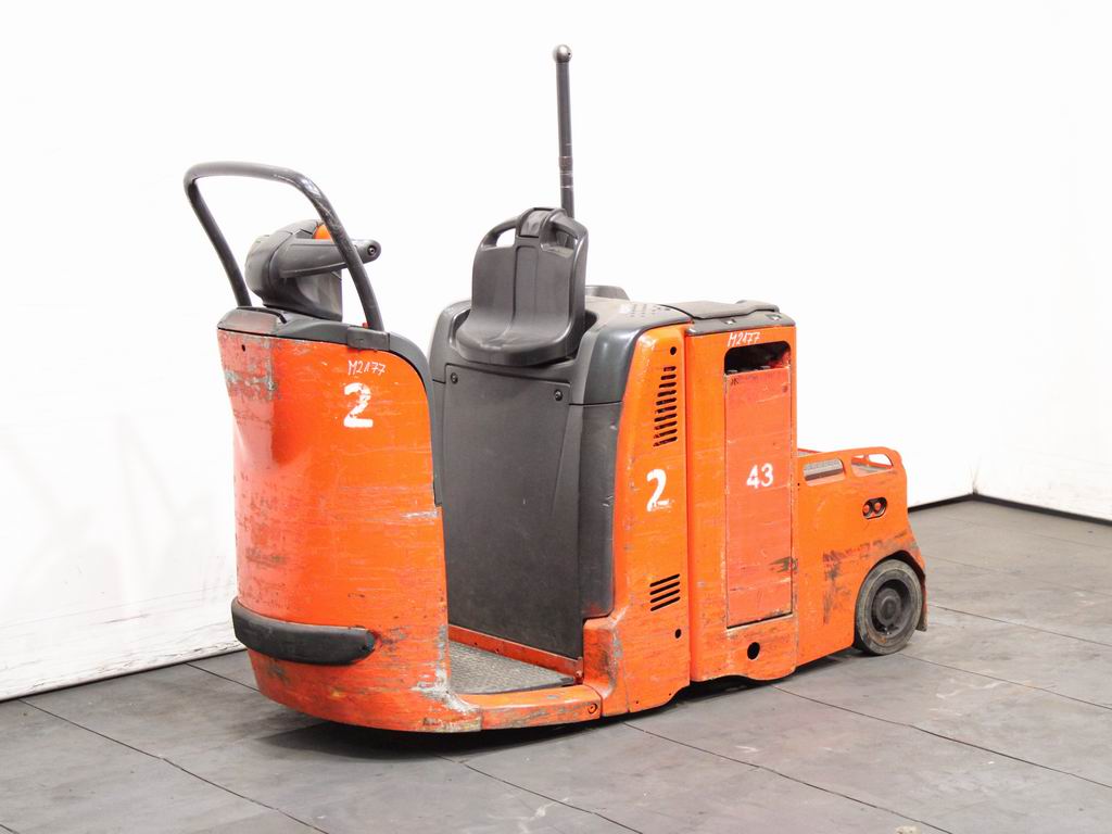 Linde P 30  1190 Schlepper www.richter-gabelstapler.de