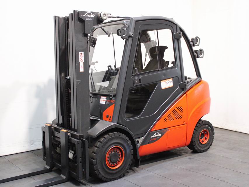 Linde H 30 D-02  393 Dieselstapler www.richter-gabelstapler.de