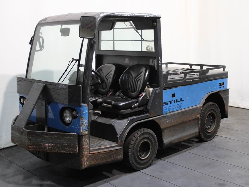 Still R 07-25 0127 Tow Tractor www.richter-gabelstapler.de