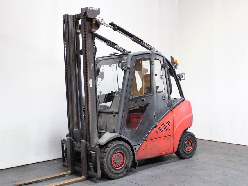 Linde H 30 D-02  393 Dieselstapler www.richter-gabelstapler.de