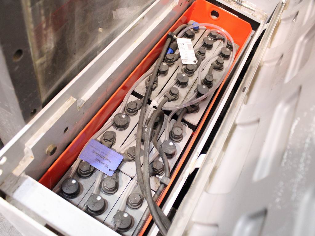 Nissan PSH 160 Hochhubwagen www.richter-gabelstapler.de Nissan PSH 160 Hochhubwagen www.richter-gabelstapler.de