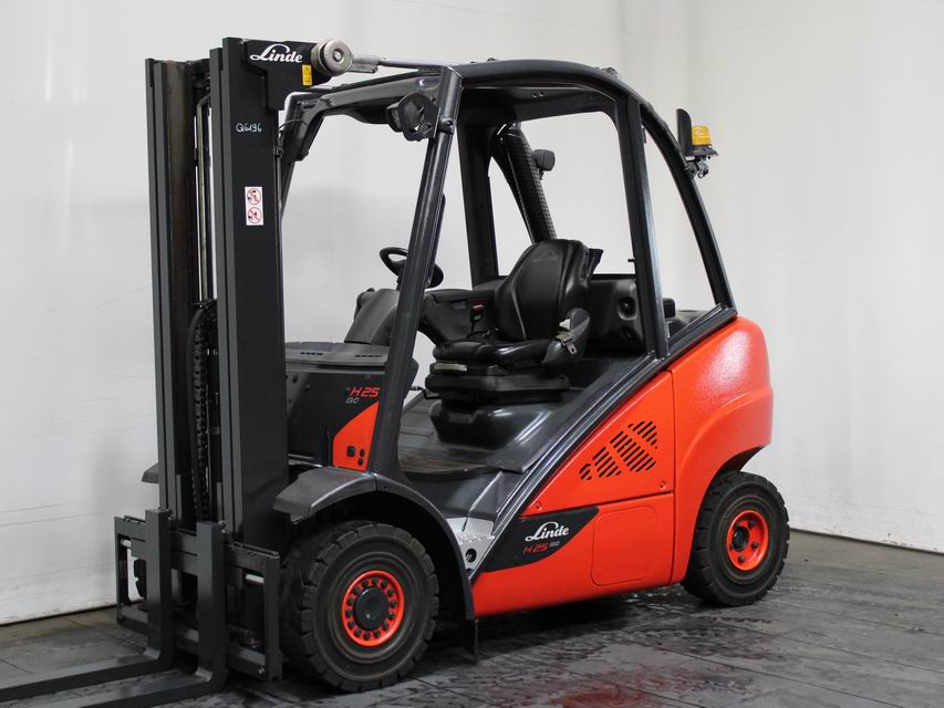 Linde H 25 D-02  392 Dieselstapler www.richter-gabelstapler.de