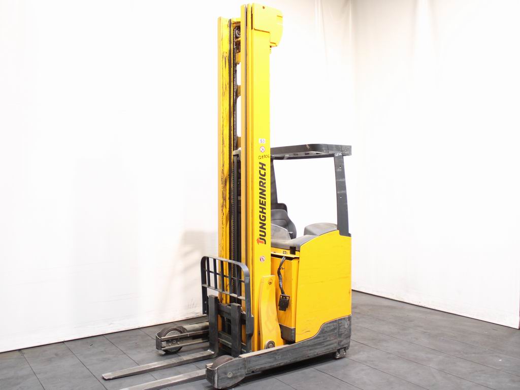 Jungheinrich ETV 214 DL GE115-902DZ Schubmaststapler www.richter-gabelstapler.de