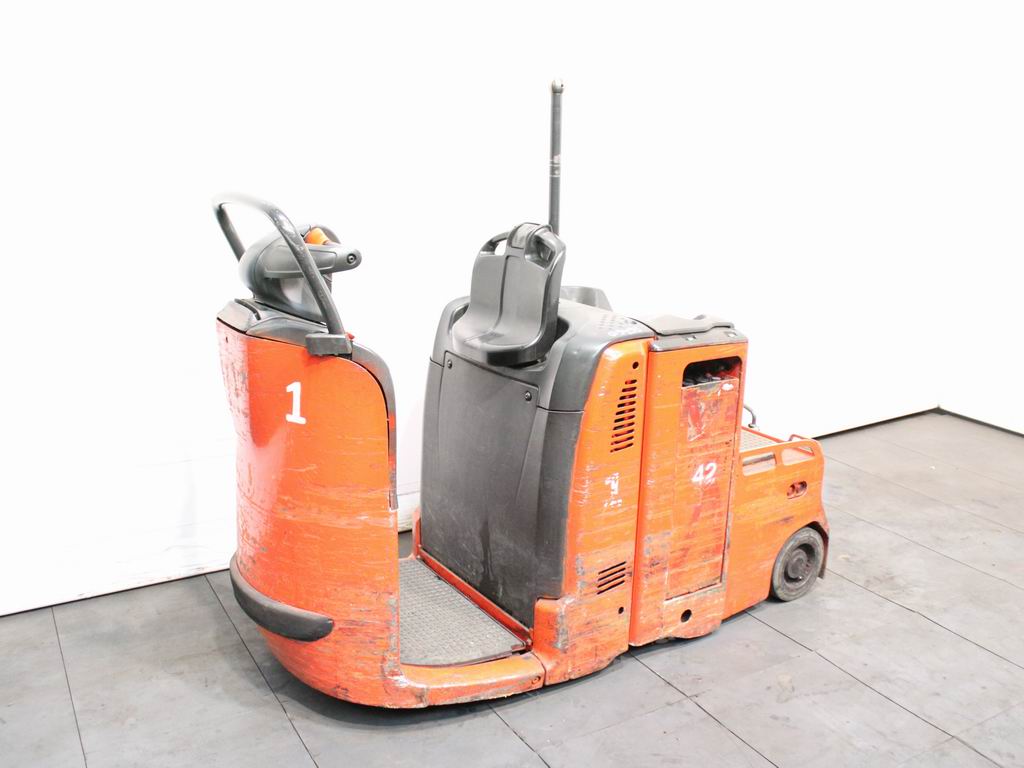 Linde P 30  1190 Schlepper www.richter-gabelstapler.de
