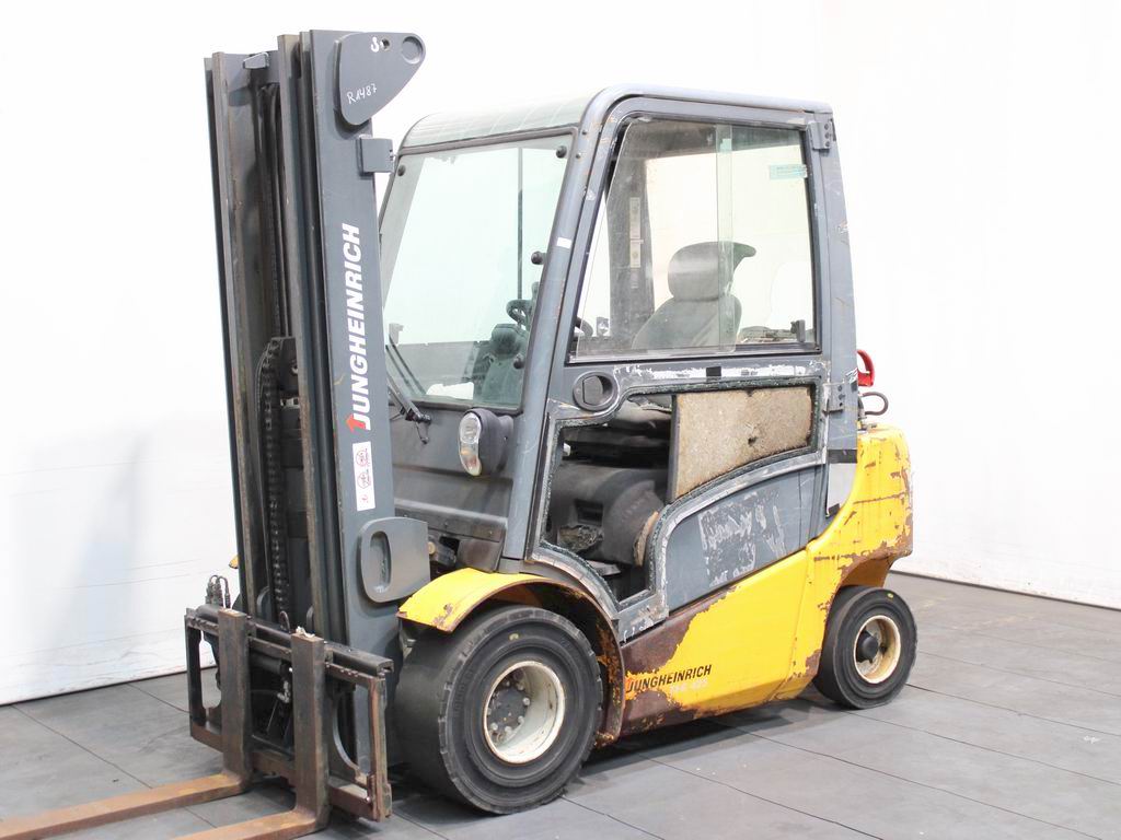 Jungheinrich TFG 425 G+E120-500DZ Treibgasstapler www.richter-gabelstapler.de