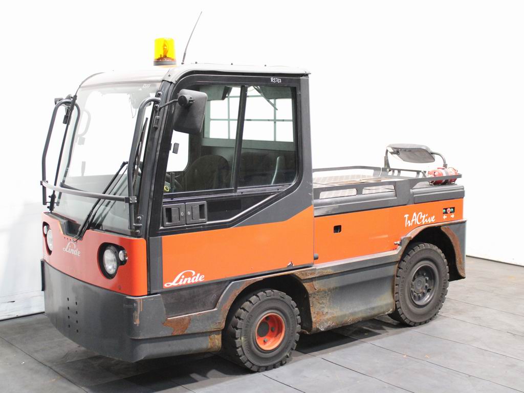 Linde P 250  127 Schlepper www.richter-gabelstapler.de