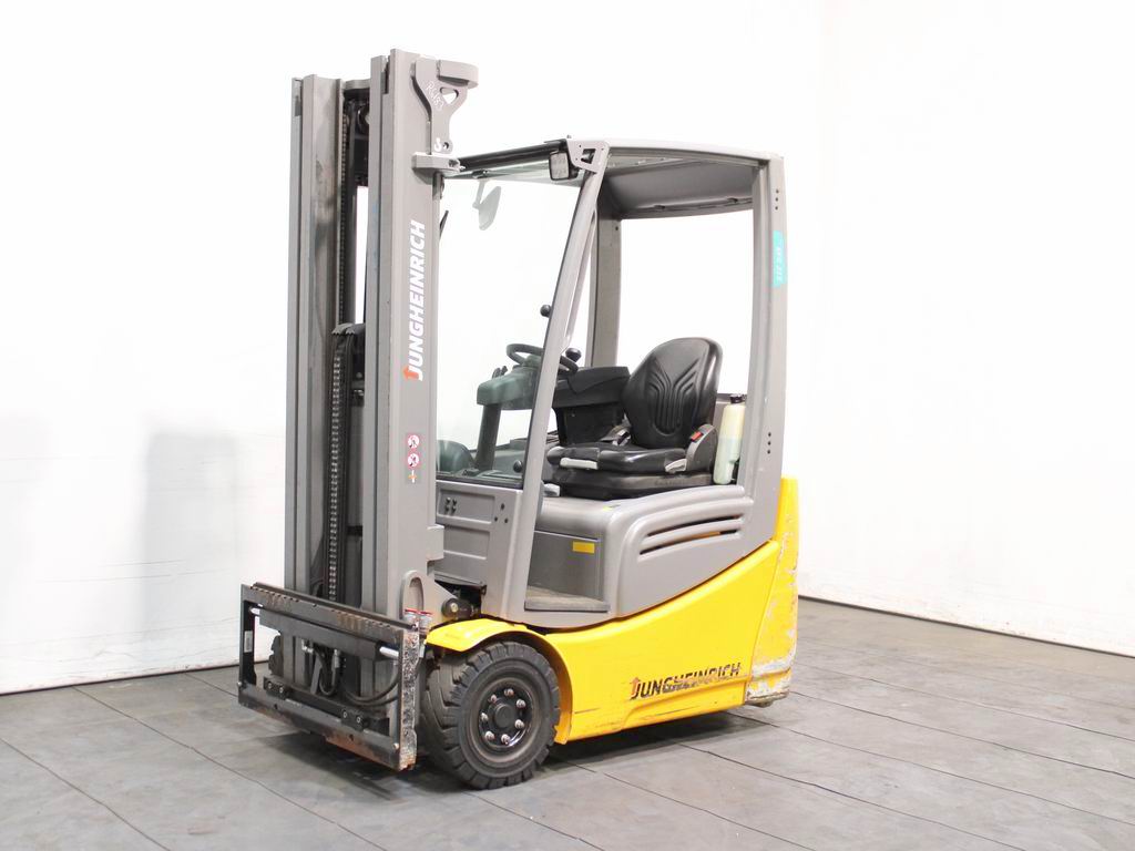 Jungheinrich EFG 215  GE100-492DZ Elektro 3 Rad-Stapler www.richter-gabelstapler.de