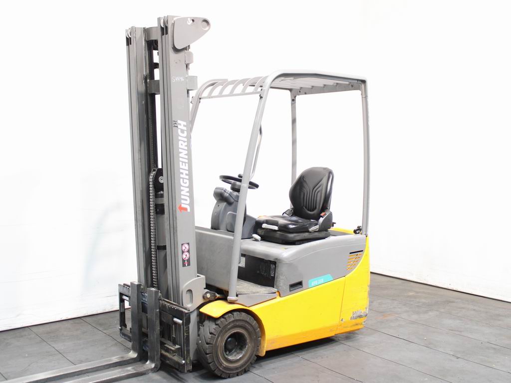 Jungheinrich EFG 115   SP GE 100-550 DZ Electric 3-wheel forklift www.richter-gabelstapler.de
