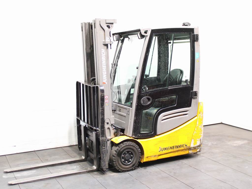 Jungheinrich EFG 215 GE 115-464 DZ Electric 3-wheel forklift www.richter-gabelstapler.de Jungheinrich EFG 215 GE 115-464 DZ Electric 3-wheel forklift www.richter-gabelstapler.de