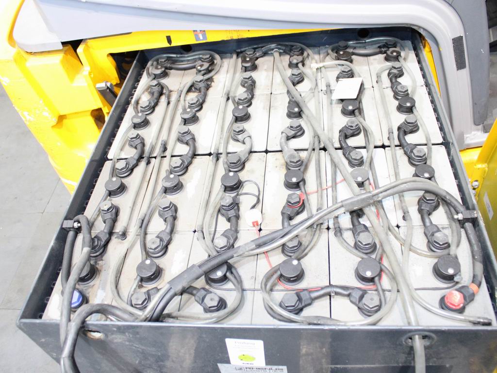 Jungheinrich EFG 220 G115-500DZ Elektro 3 Rad-Stapler www.richter-gabelstapler.de Jungheinrich EFG 220 G115-500DZ Elektro 3 Rad-Stapler www.richter-gabelstapler.de