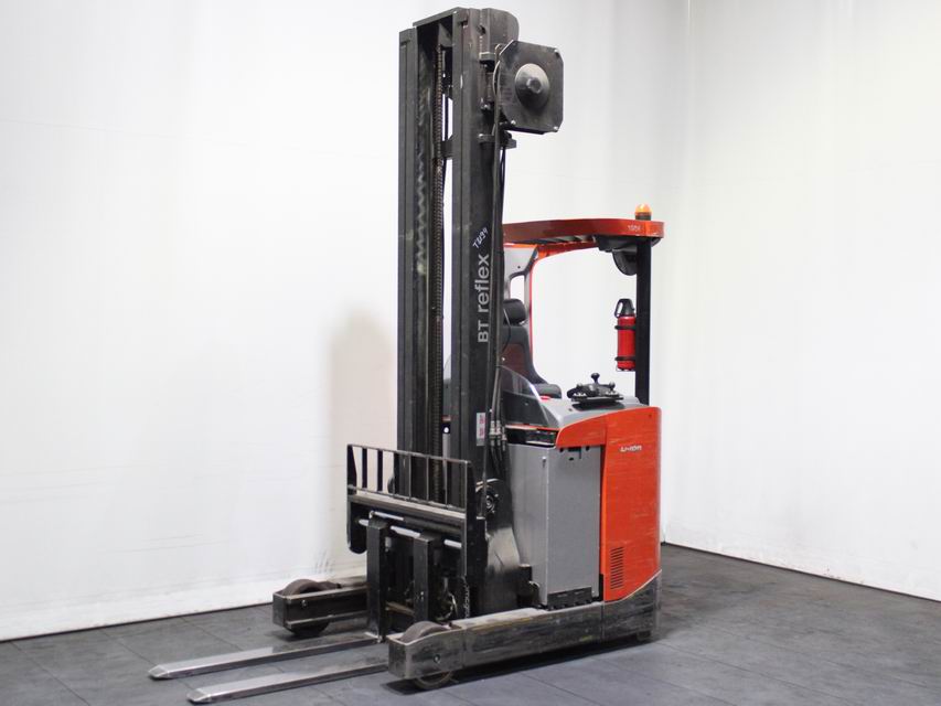 BT RRE 160 Chariots  mt rtractable www.richter-gabelstapler.de