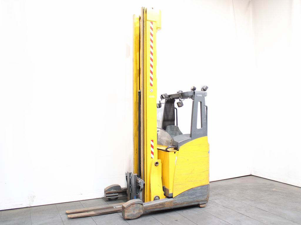 Jungheinrich ETV 214  GNE115-941DZ Schubmaststapler www.richter-gabelstapler.de