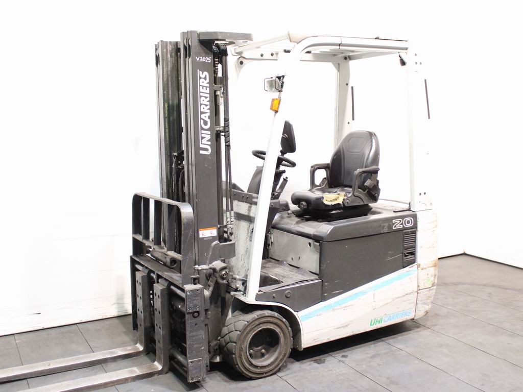 UniCarriers AG1N1L20Q Electric 3-wheel forklift www.richter-gabelstapler.de UniCarriers AG1N1L20Q Electric 3-wheel forklift www.richter-gabelstapler.de