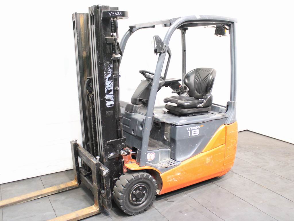 Toyota 8 FBEK 18 T Электро 3 колесный Погрузчики www.richter-gabelstapler.de