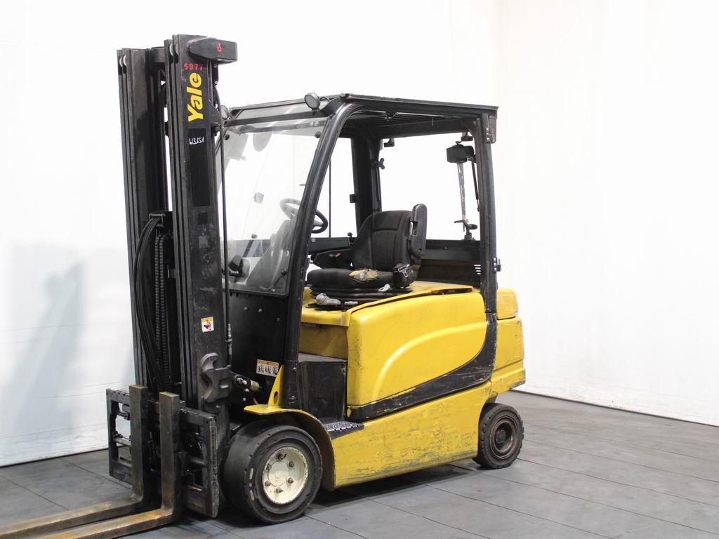 Yale ERP 35 VL E2545 Elektro 4 Rad-Stapler www.richter-gabelstapler.de