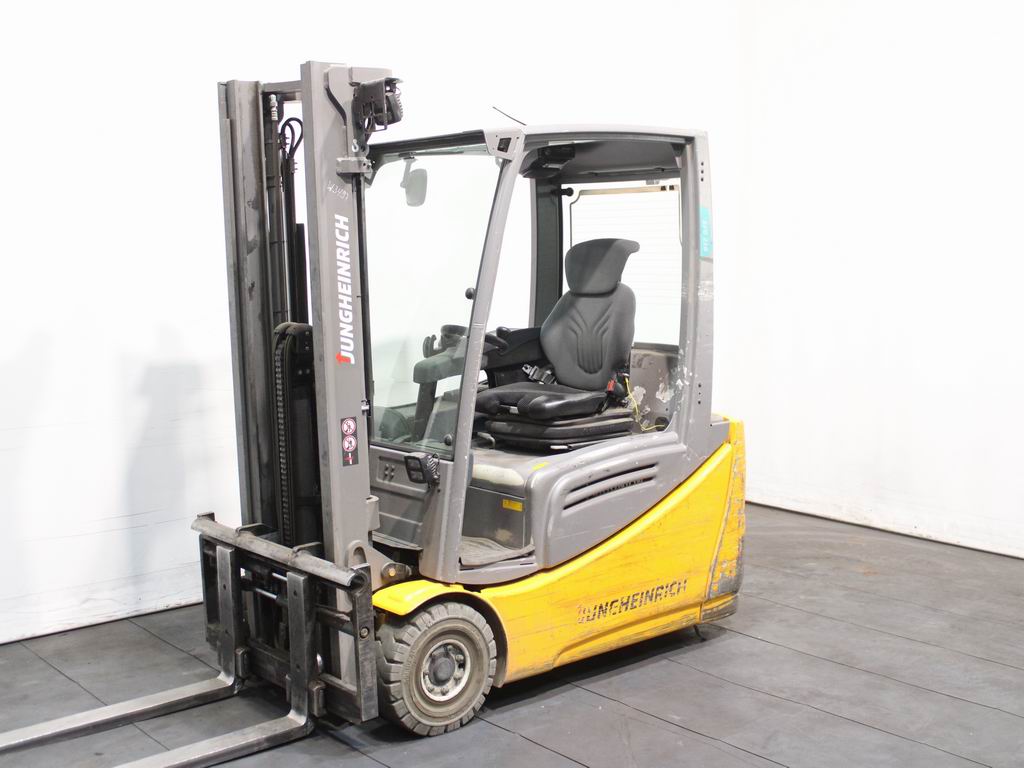 Jungheinrich EFG 216  GE120-330ZZ Elektro 3 Rad-Stapler www.richter-gabelstapler.de