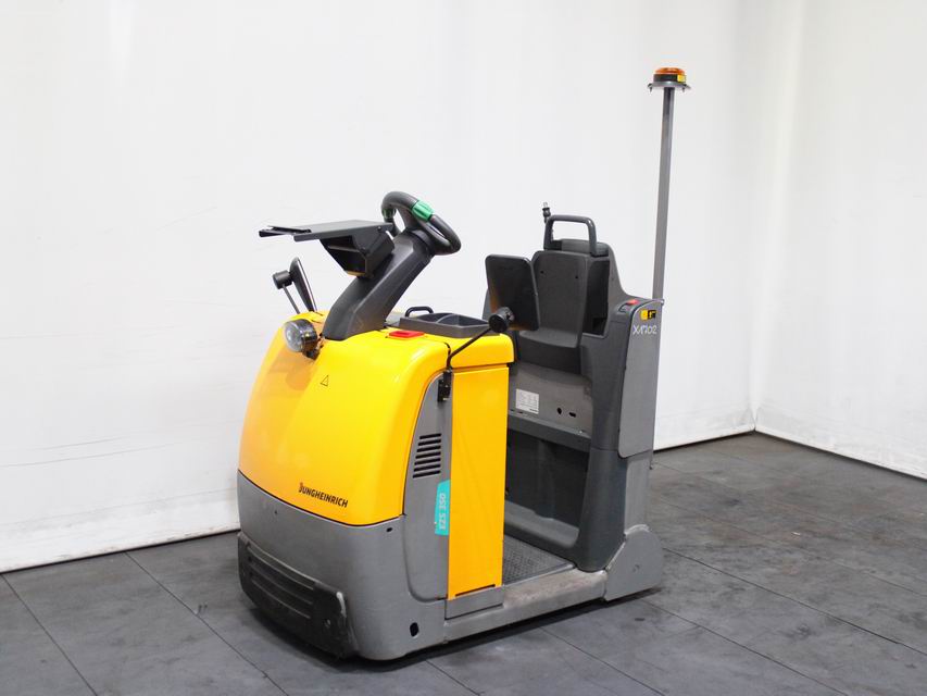 Jungheinrich EZS 350  LI-ION Тягач www.richter-gabelstapler.de