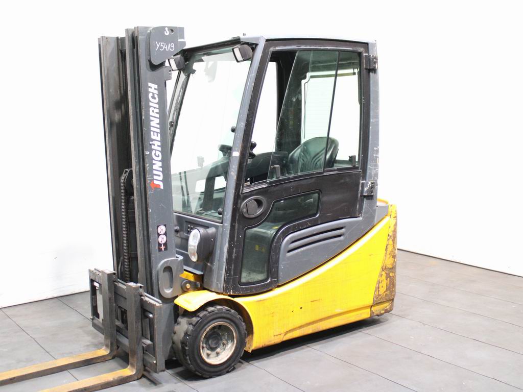 Jungheinrich EFG 220  GE115-450DZ Elektro 3 Rad-Stapler www.richter-gabelstapler.de