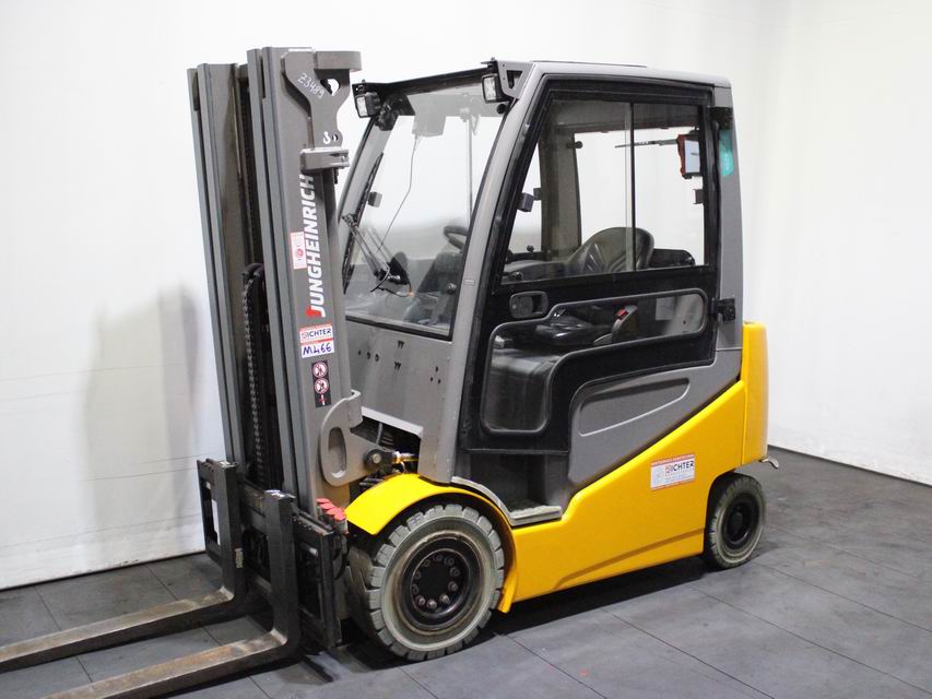 Jungheinrich EFG 425k  GE 130-440DZ Elektro 4 Rad-Stapler www.richter-gabelstapler.de