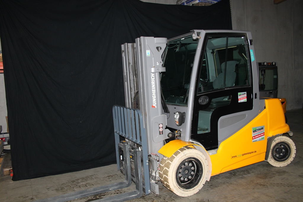 Jungheinrich EFG S50 G135 430DZ  www.roos-gabelstapler.de