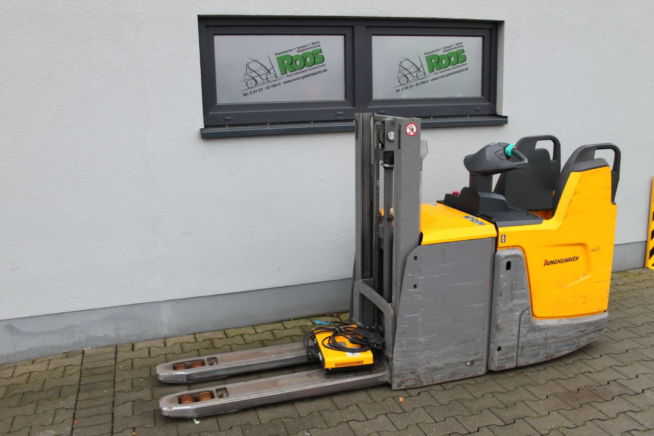 Jungheinrich ERD 220 119GAB201ZT Hochhubwagen www.roos-gabelstapler.de Jungheinrich ERD 220 119GAB201ZT Hochhubwagen www.roos-gabelstapler.de