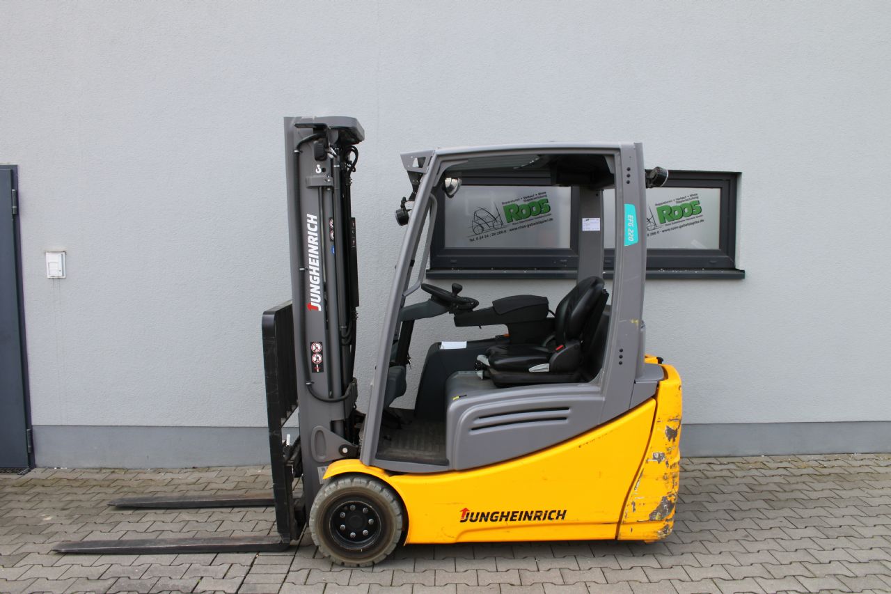 Jungheinrich EFG 220 GE 120 330ZZ Elektro 3 Rad-Stapler www.roos-gabelstapler.de Jungheinrich EFG 220 GE 120 330ZZ Elektro 3 Rad-Stapler www.roos-gabelstapler.de