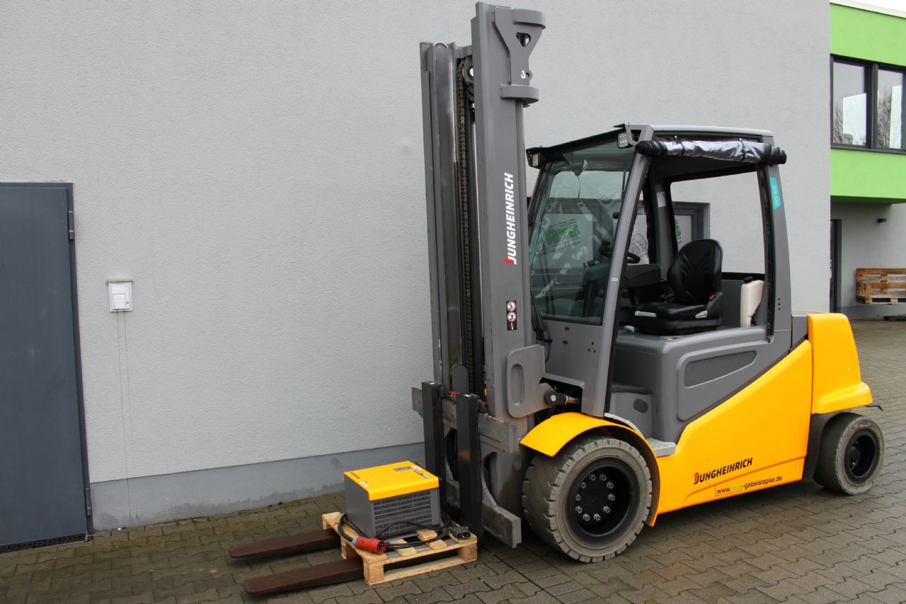 Jungheinrich EFG S50 G 160 403ZT Elektro 4 Rad-Stapler www.roos-gabelstapler.de